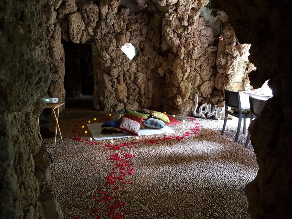 42379385_1914643371915669_3877143200883802112_n