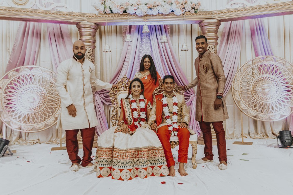 OOTTUM COLLECTIVE - Vanisha &amp; Rajen - The Wedding Group Photos - High Resolution Images - 00039